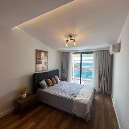 Sa Apartments! Beachfront With Sea View & Pool Apartament *
